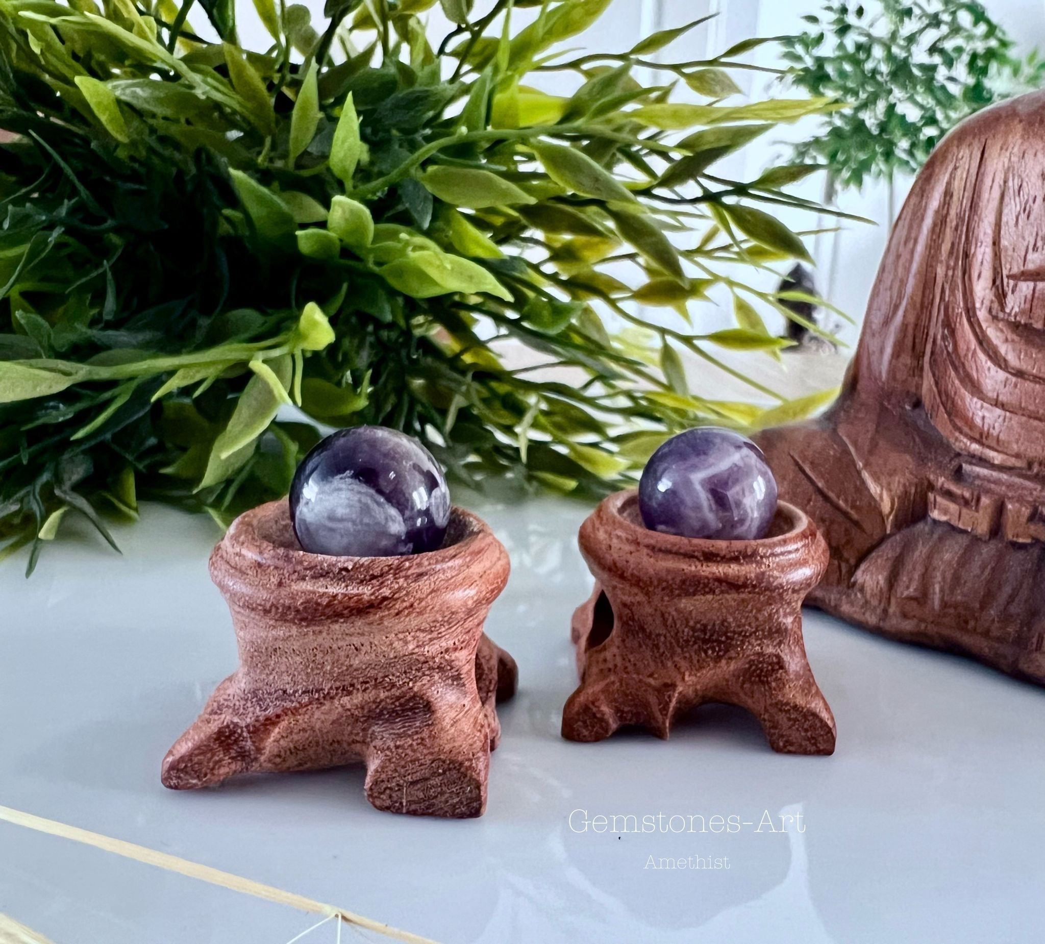 Amethist bol (2.5 cm) plus houten houder image 0