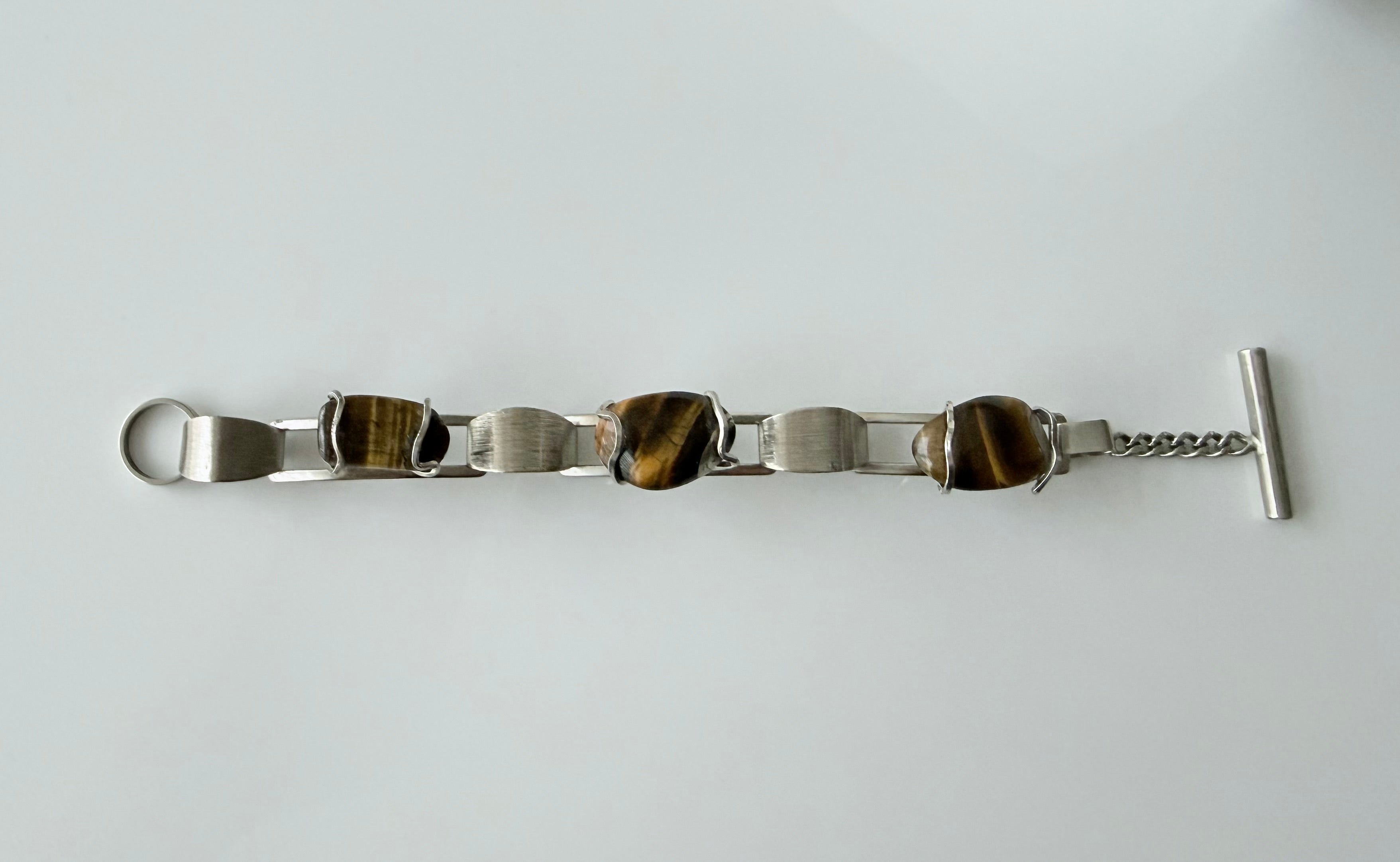 Armband Tijgeroog met kapittelslot  zilver (Handmade)