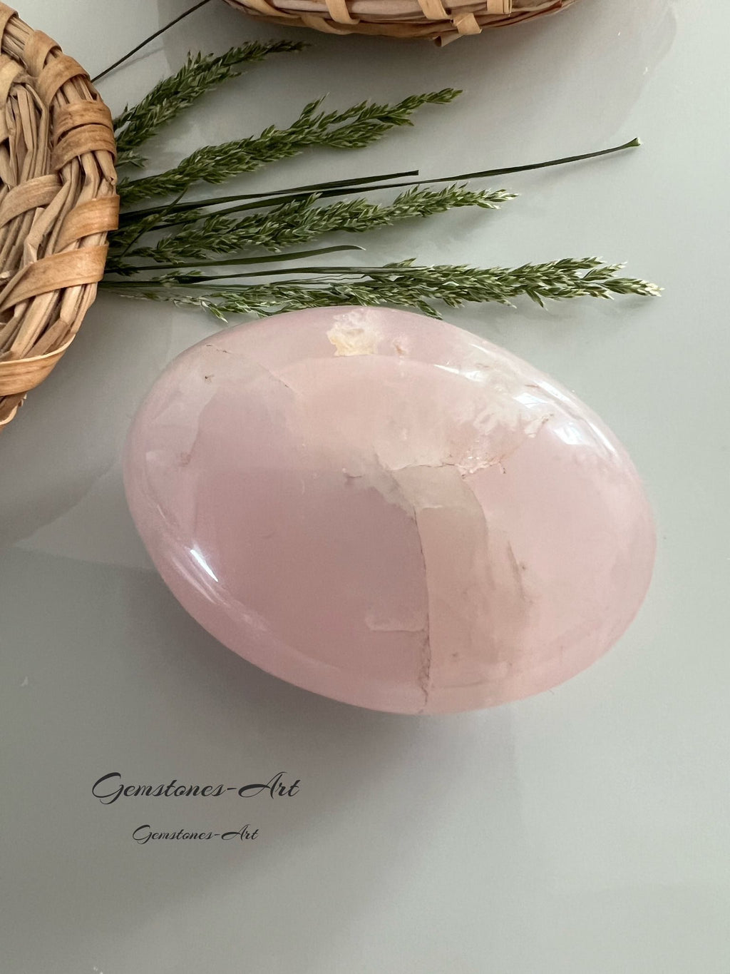 Jumbo edelsteen Rozenkwarts  - gewicht: 105gram lengte 6cm image 0