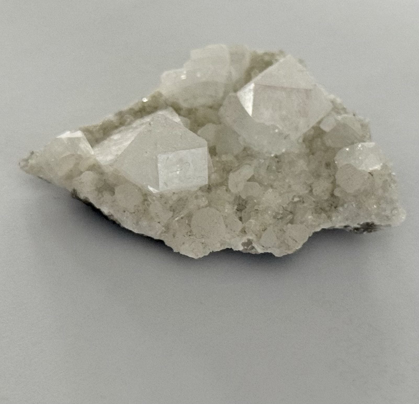 Apofyliet image 0
