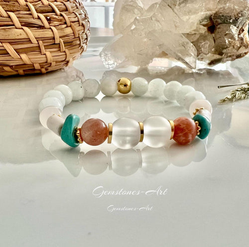Armband / seleniet / bergkristal / zonnensteen /vergulde kraal - (handmade) image 0
