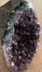 Cluster Amethist met agaat rand image 1