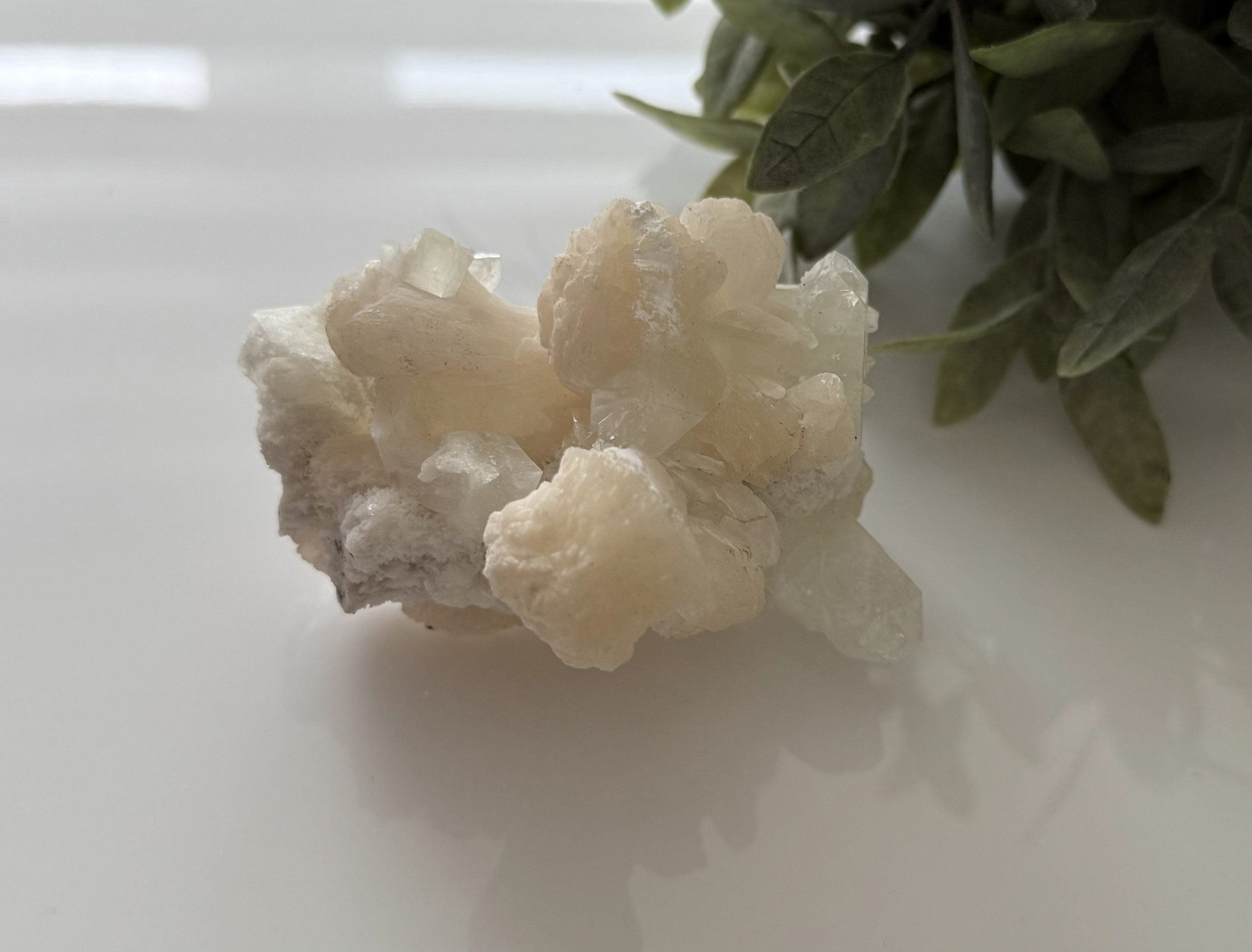 Stilbite image 0