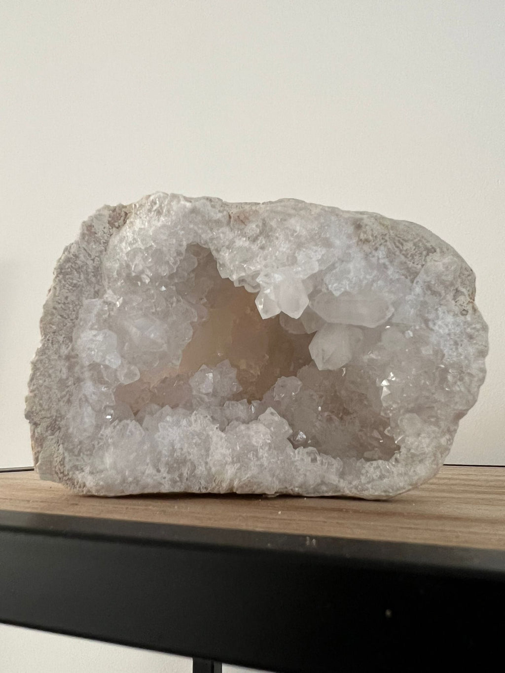 Bergkristal Geode image 0