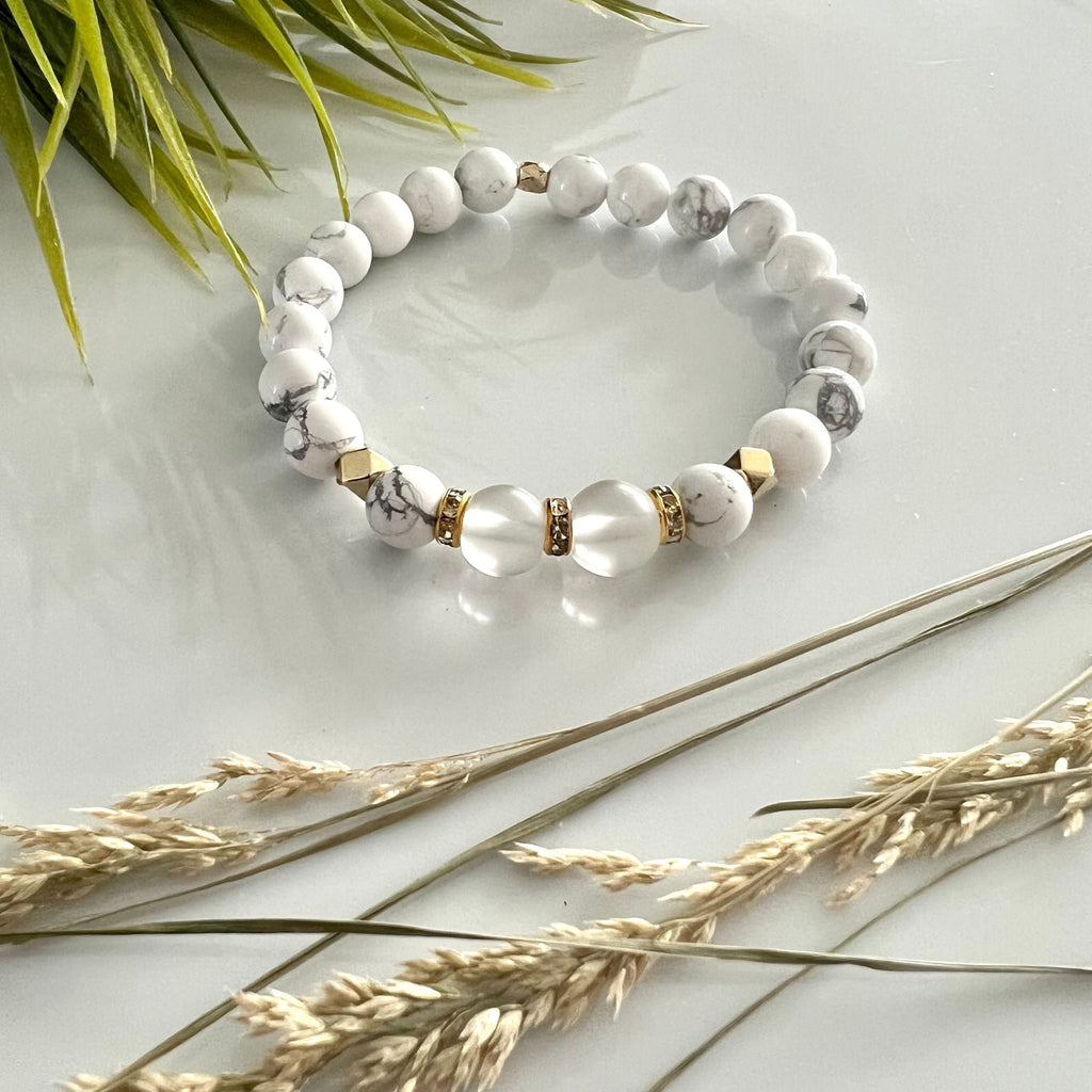 Dames Armband Howlite met bergkristal (handmade) image 0