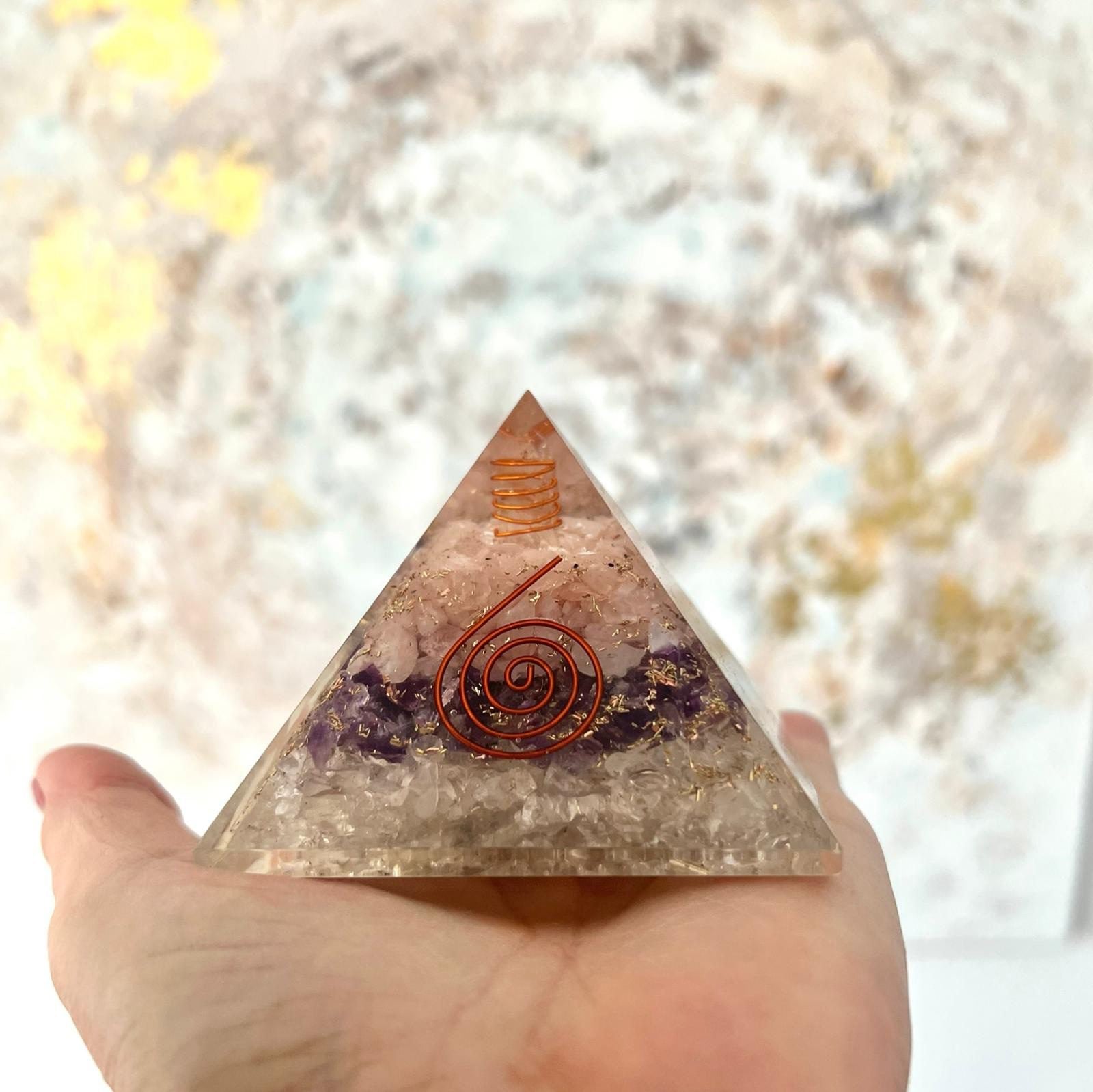 Orgenite - Amethist met kristal  en Rozenkwarts image 1