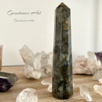 Labradoriet obelisk image 2