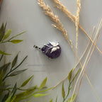 Amethist hanger met witte vlinder image 1