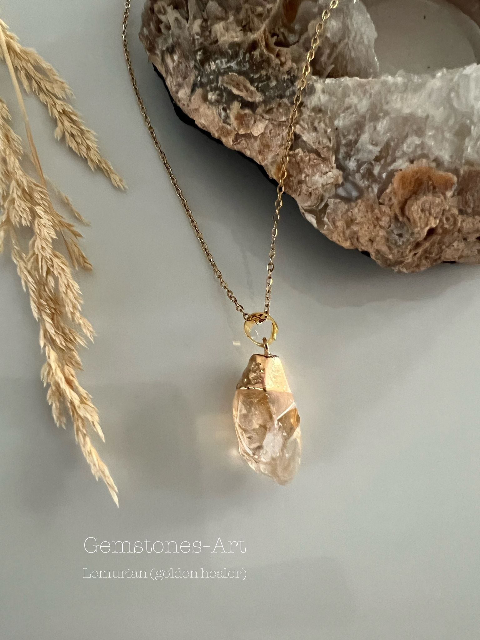 Ketting &amp; hanger - Lemurian / golden healer image 0
