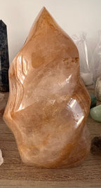Golden healer Flame (Lemurian kwarts) image 2