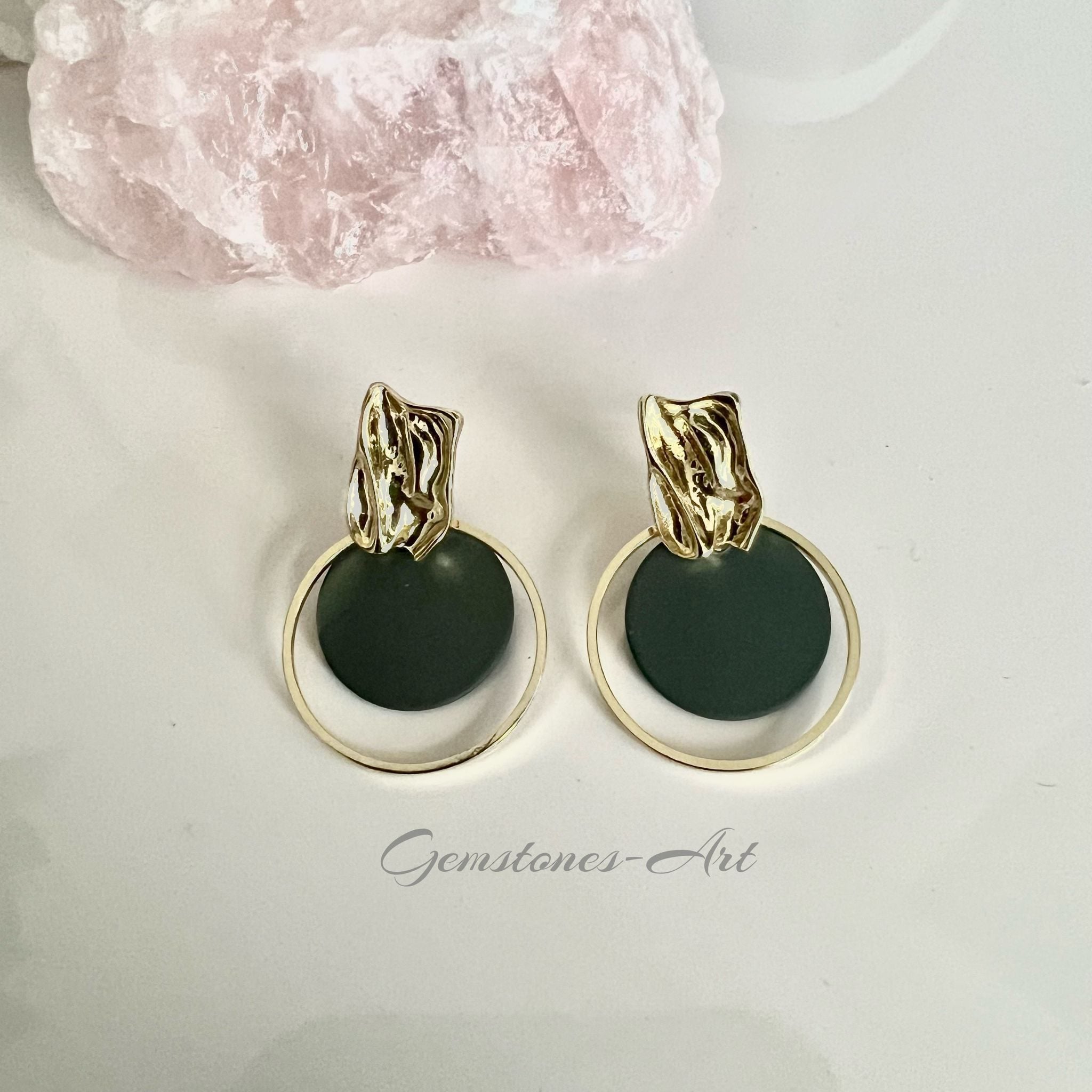 Oorstekers gold olive image 2