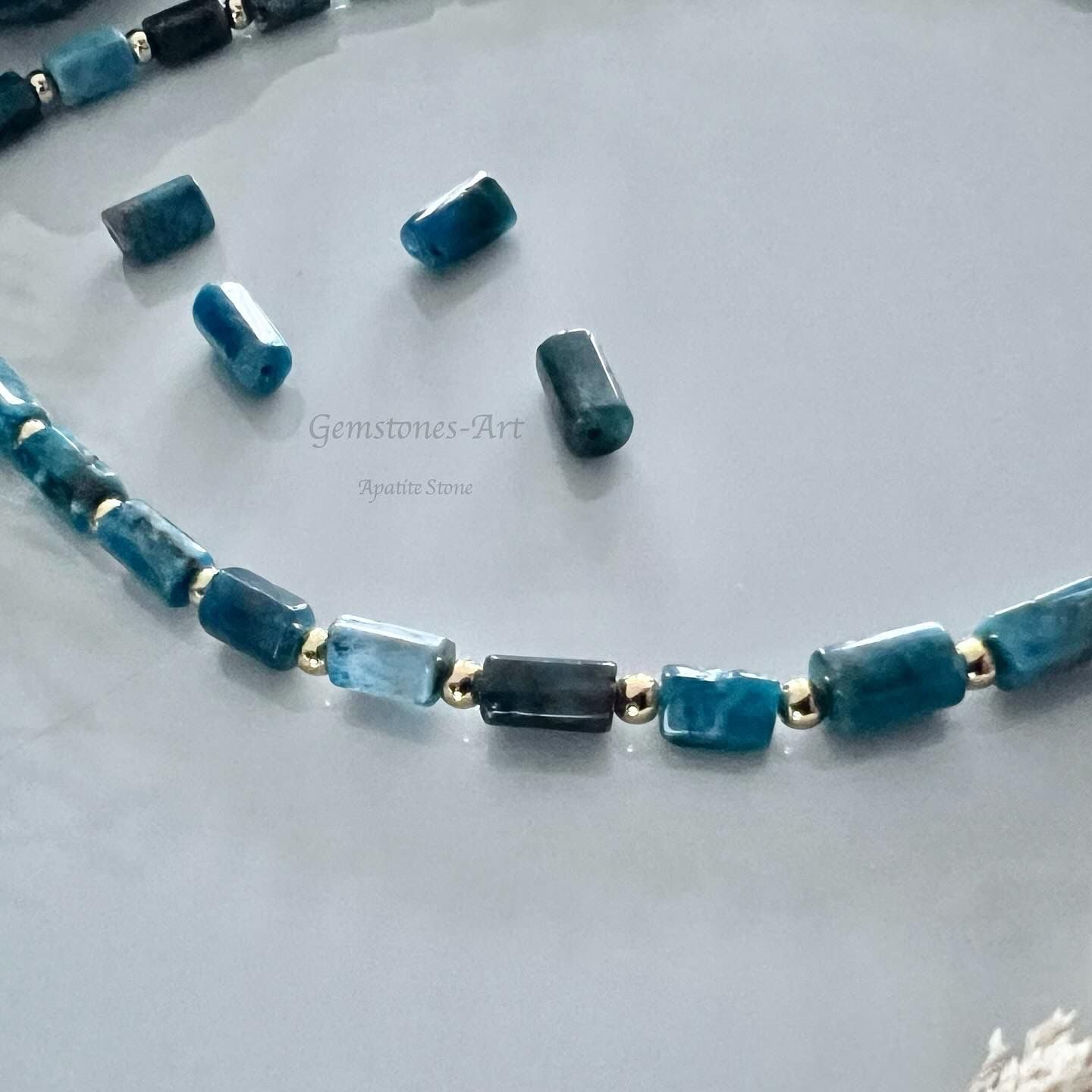 Apatite ketting Native / tube kraal image 1